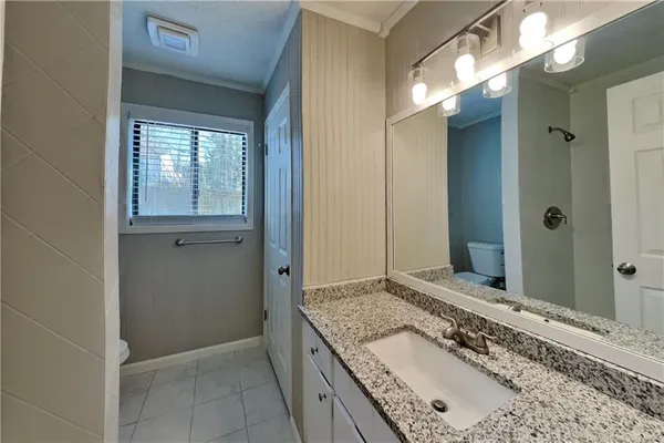 $2,250 | 2041 Kramer Way, Marietta, GA 30062