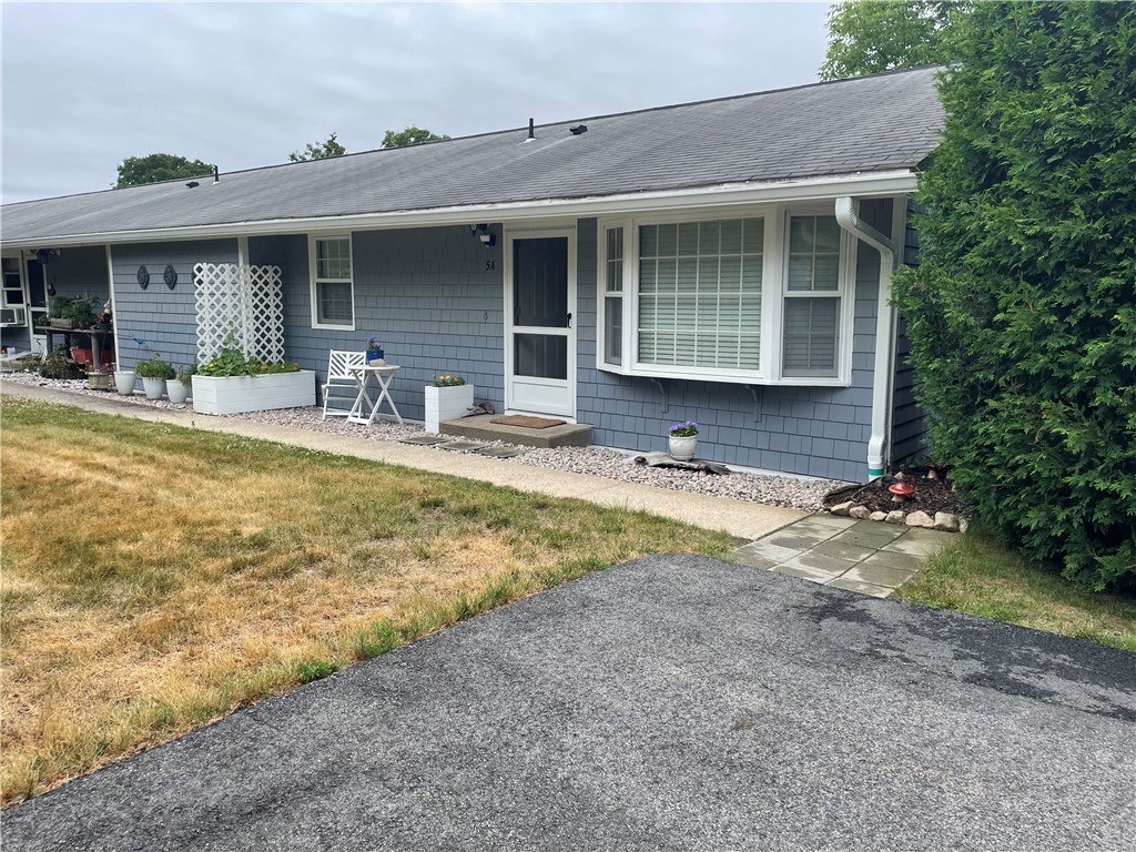 5 North Castle Way, Unit A Charlestown, RI 02813 - Photo 1 of 21