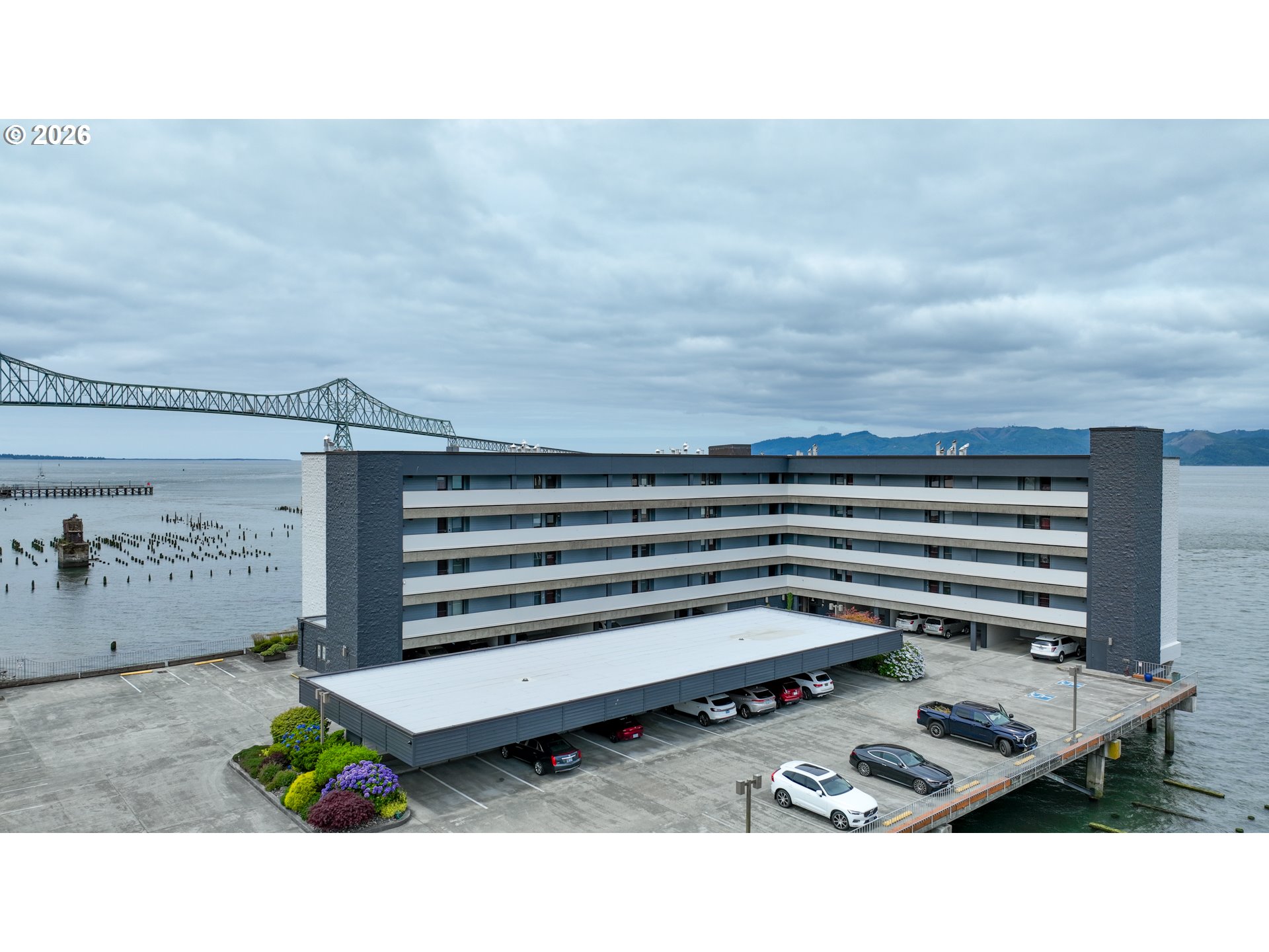 1 3rd Street, Unit 503 Astoria, OR 97103 - Photo 2 of 38