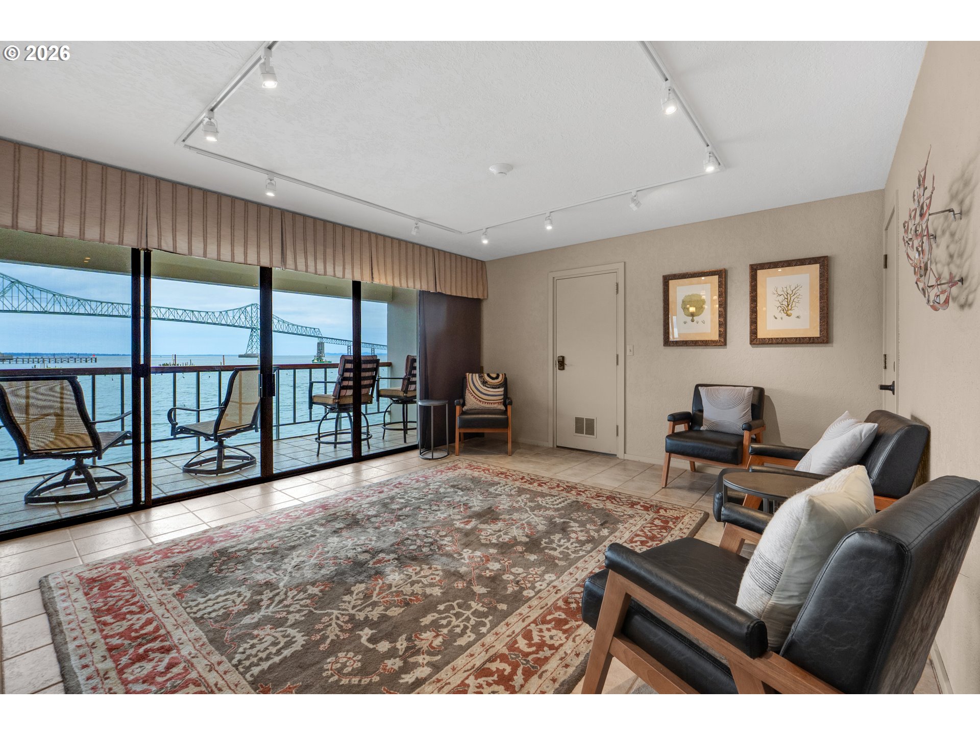 1 3rd Street, Unit 503 Astoria, OR 97103 - Photo 31 of 38