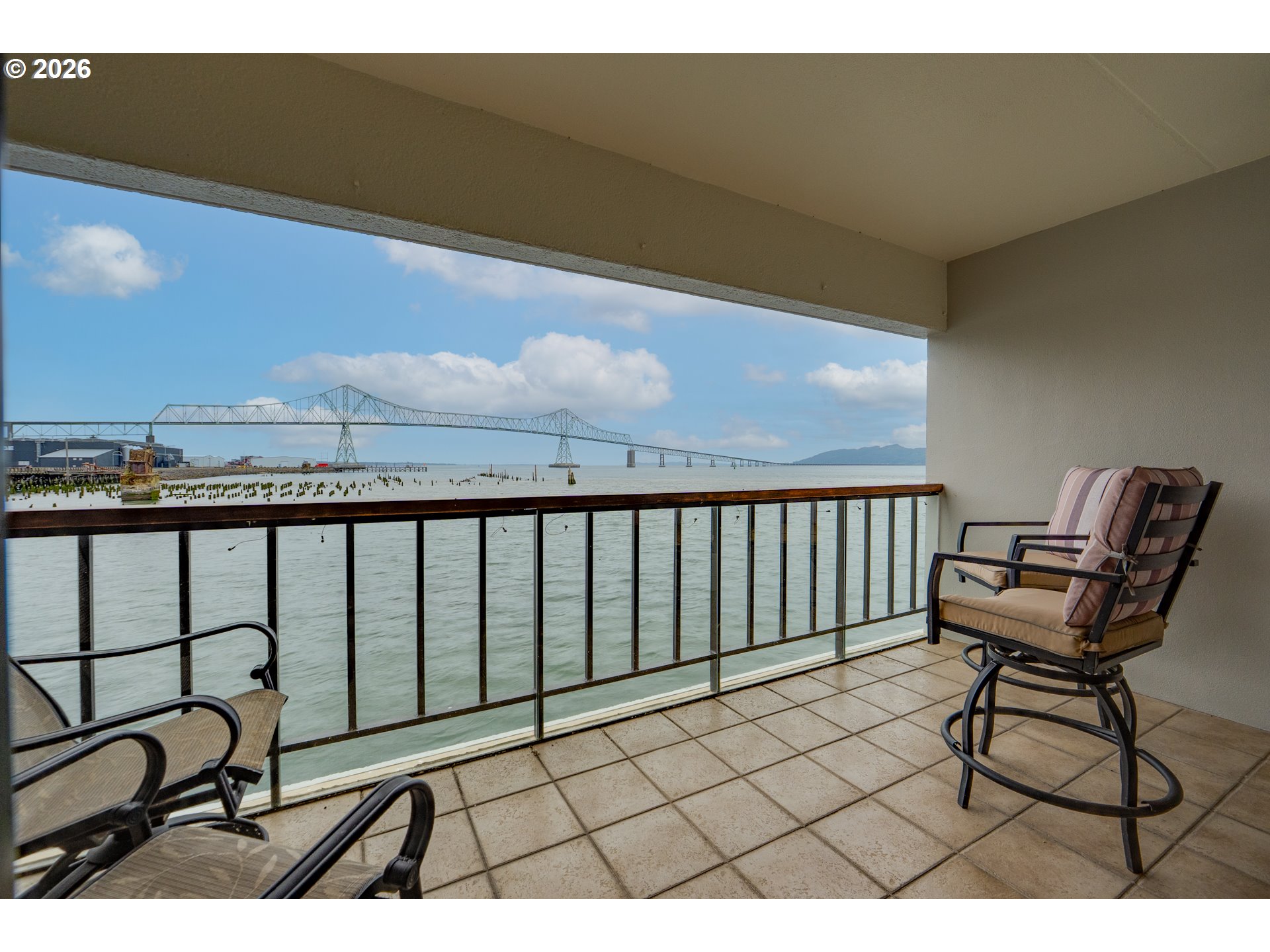 1 3rd Street, Unit 503 Astoria, OR 97103 - Photo 36 of 38