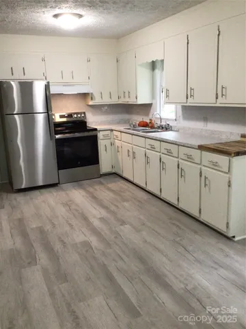 $238,500 | 2610 Tablerock Road, Lenoir, NC 28645