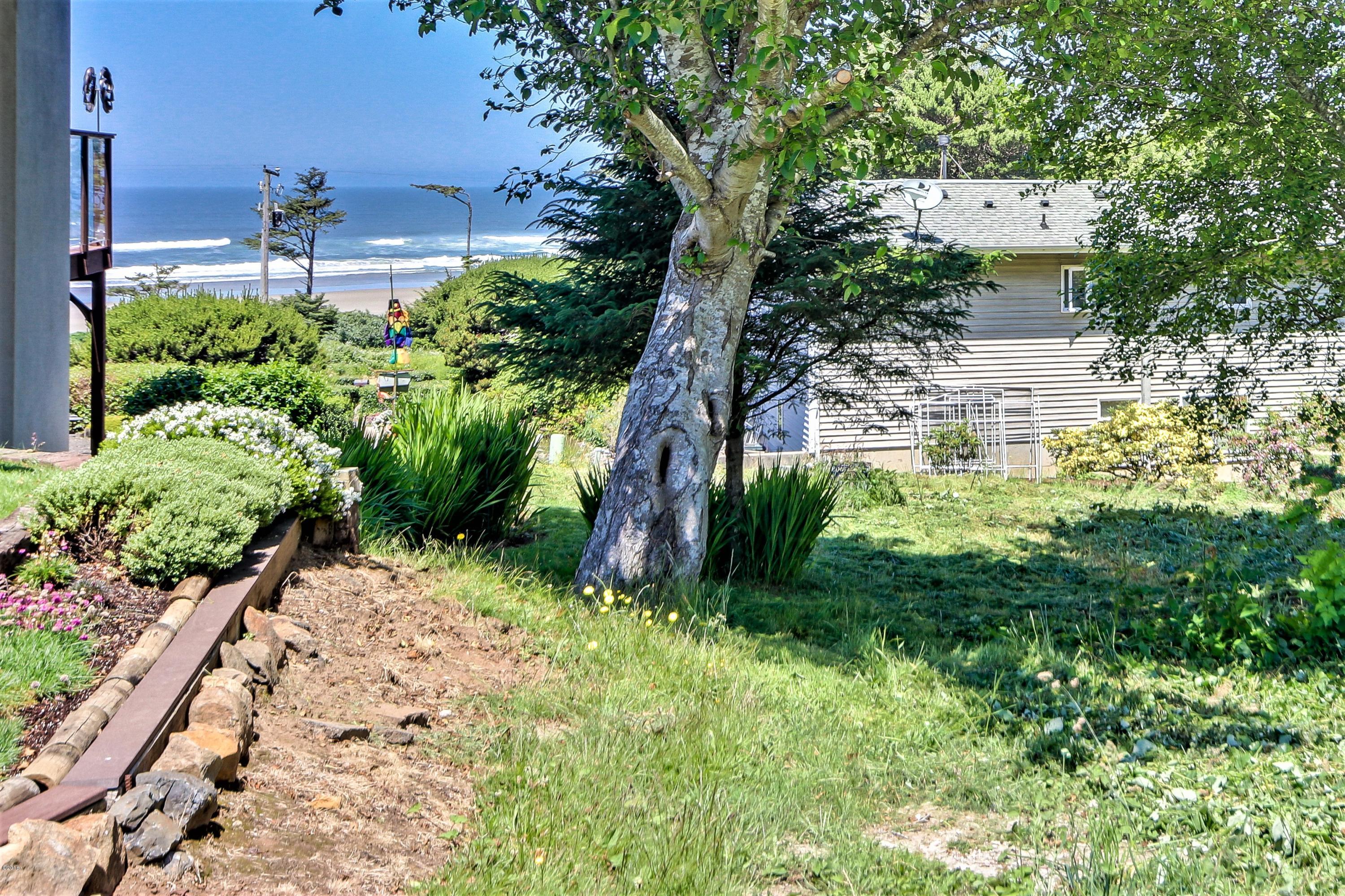 Tl3900 Tl3900 Shell Yachats, OR 97498 - Photo 15 of 23 3