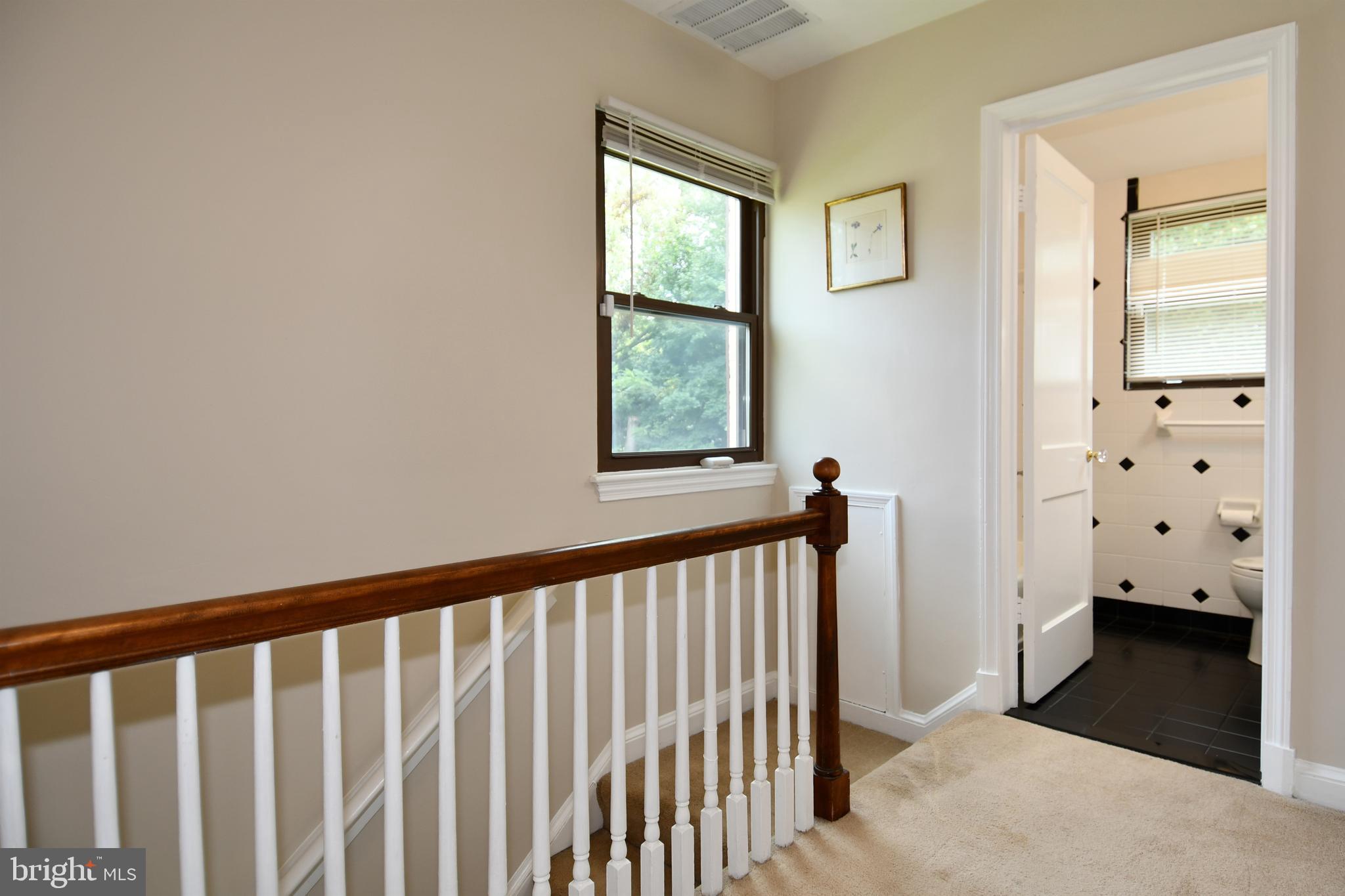 9607 Dilston Road Silver Spring, MD 20903 - Photo 25 of 37 Gallery Image 25
