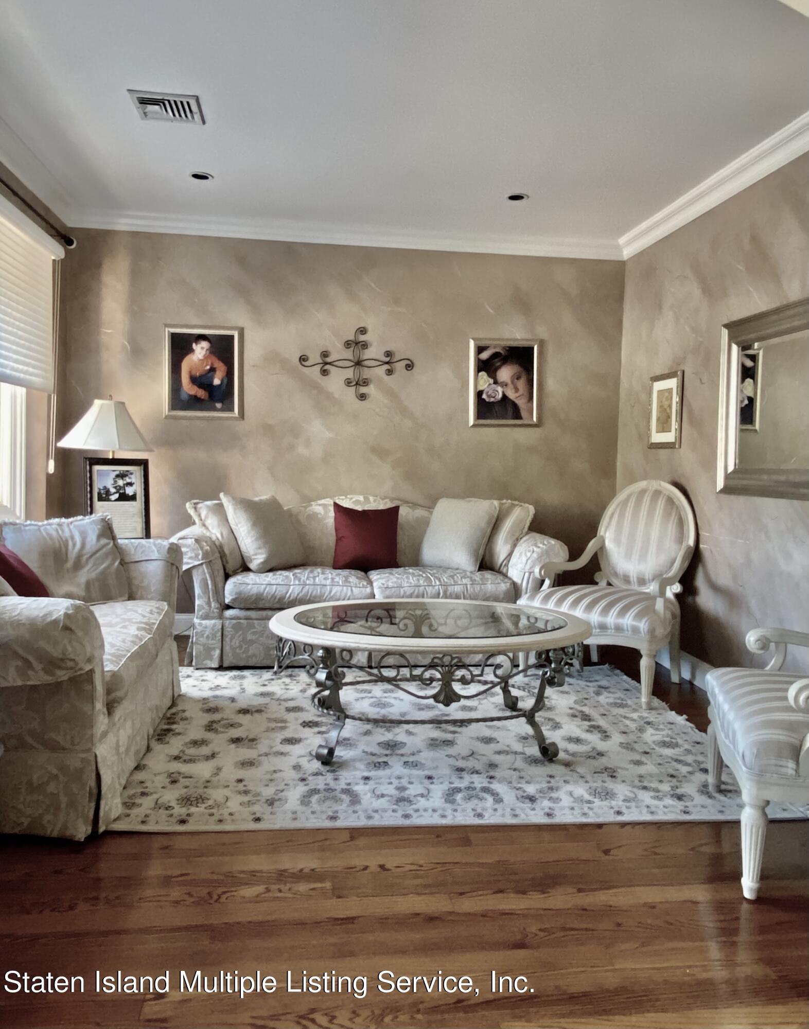 1065 Edgegrove Avenue Staten Island, NY 10309 - Photo 13 of 36 IMG_9275