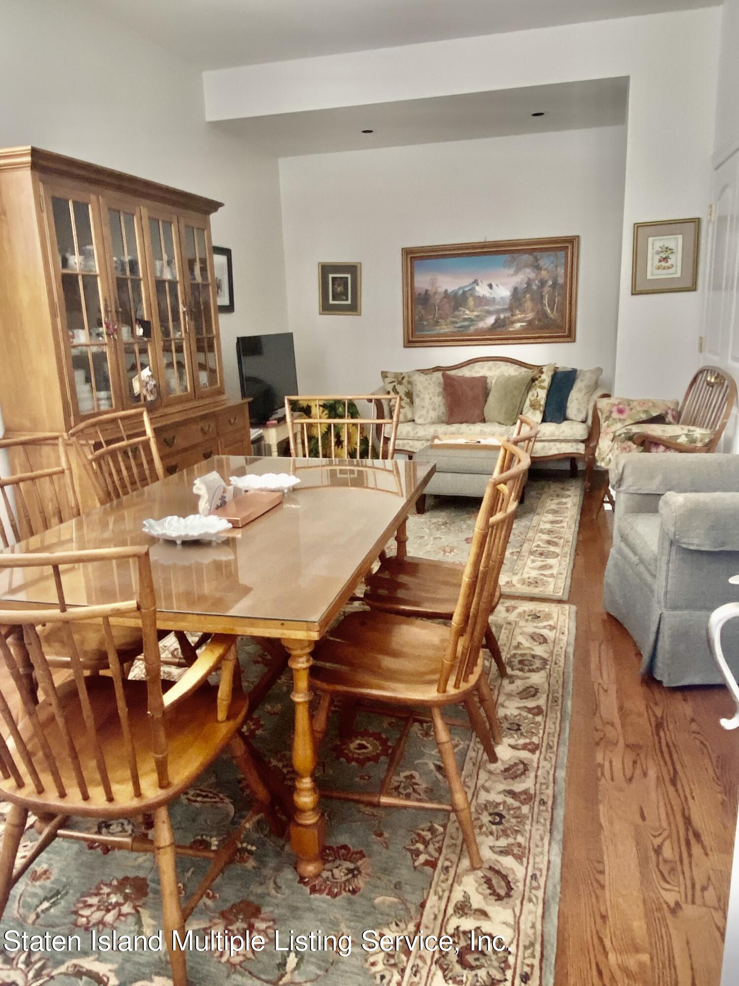 1065 Edgegrove Avenue Staten Island, NY 10309 - Photo 28 of 36 IMG_9264