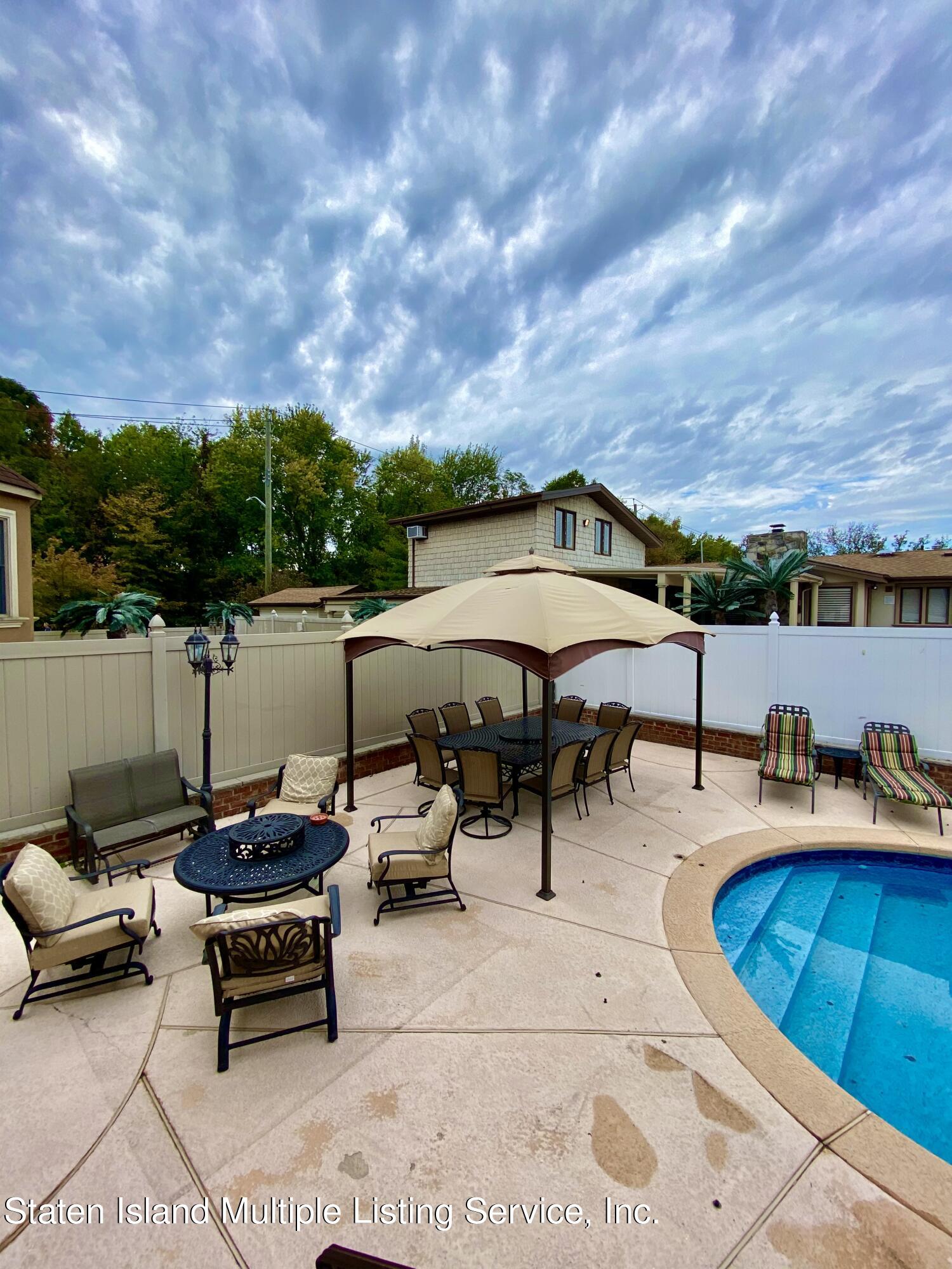 1065 Edgegrove Avenue Staten Island, NY 10309 - Photo 35 of 36 IMG_2040 2