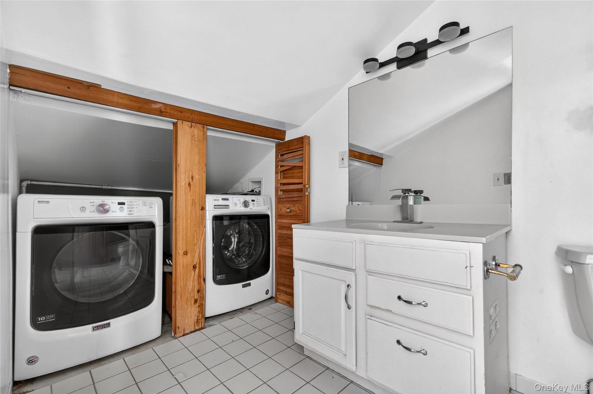 79 Quaker Hill Road, Unit 2 Monroe, NY 10950 - Photo 16 of 32 laundry combined with the main full bath