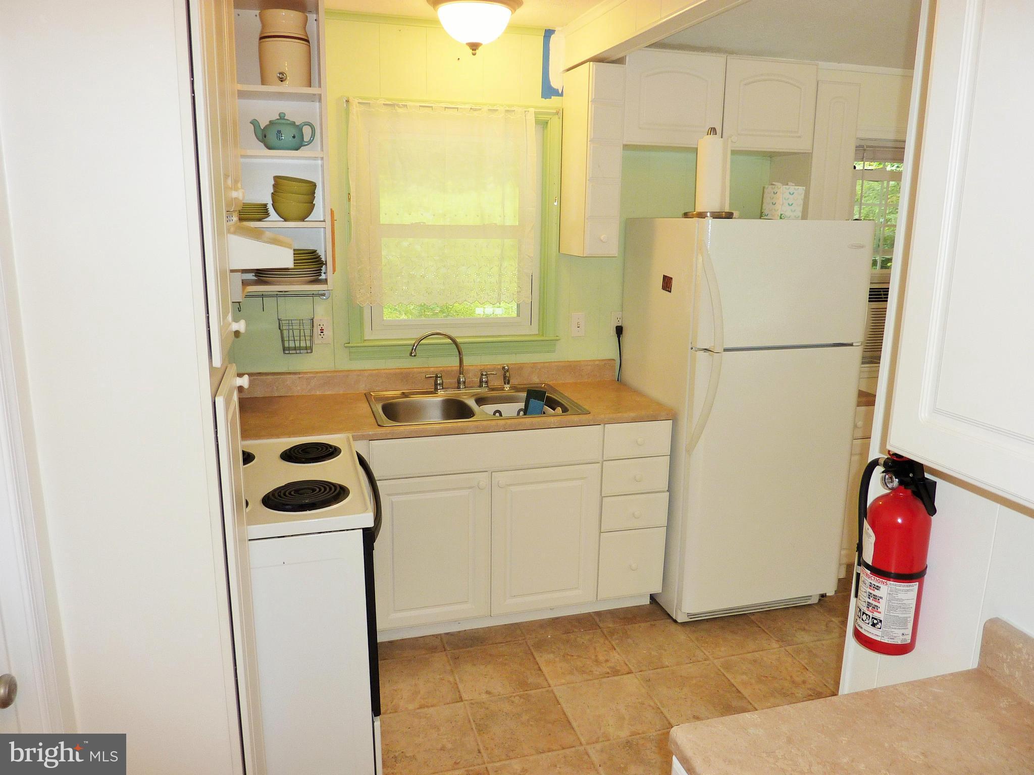 61 Tranquil Lane Linden, VA 22642 - Photo 11 of 24 Kitchen