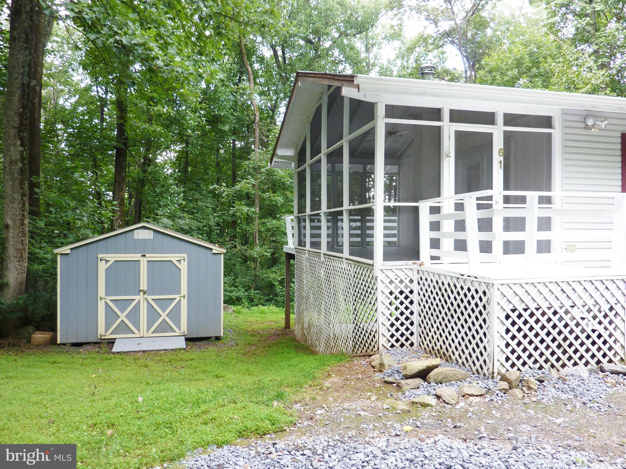 61 Tranquil Lane Linden, VA 22642 - Photo 3 of 24 Exterior (Front)