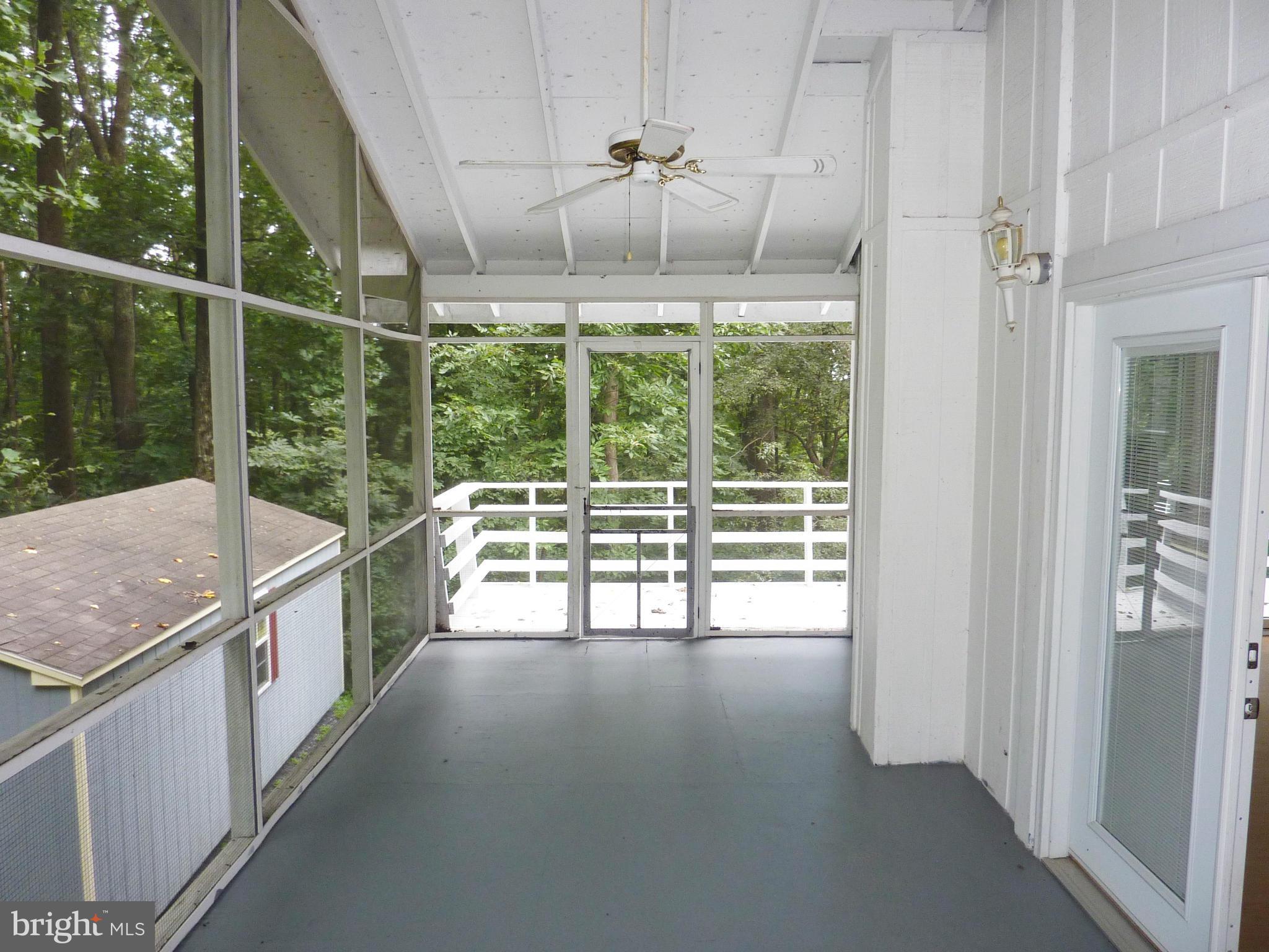 61 Tranquil Lane Linden, VA 22642 - Photo 4 of 24 Exterior (General)