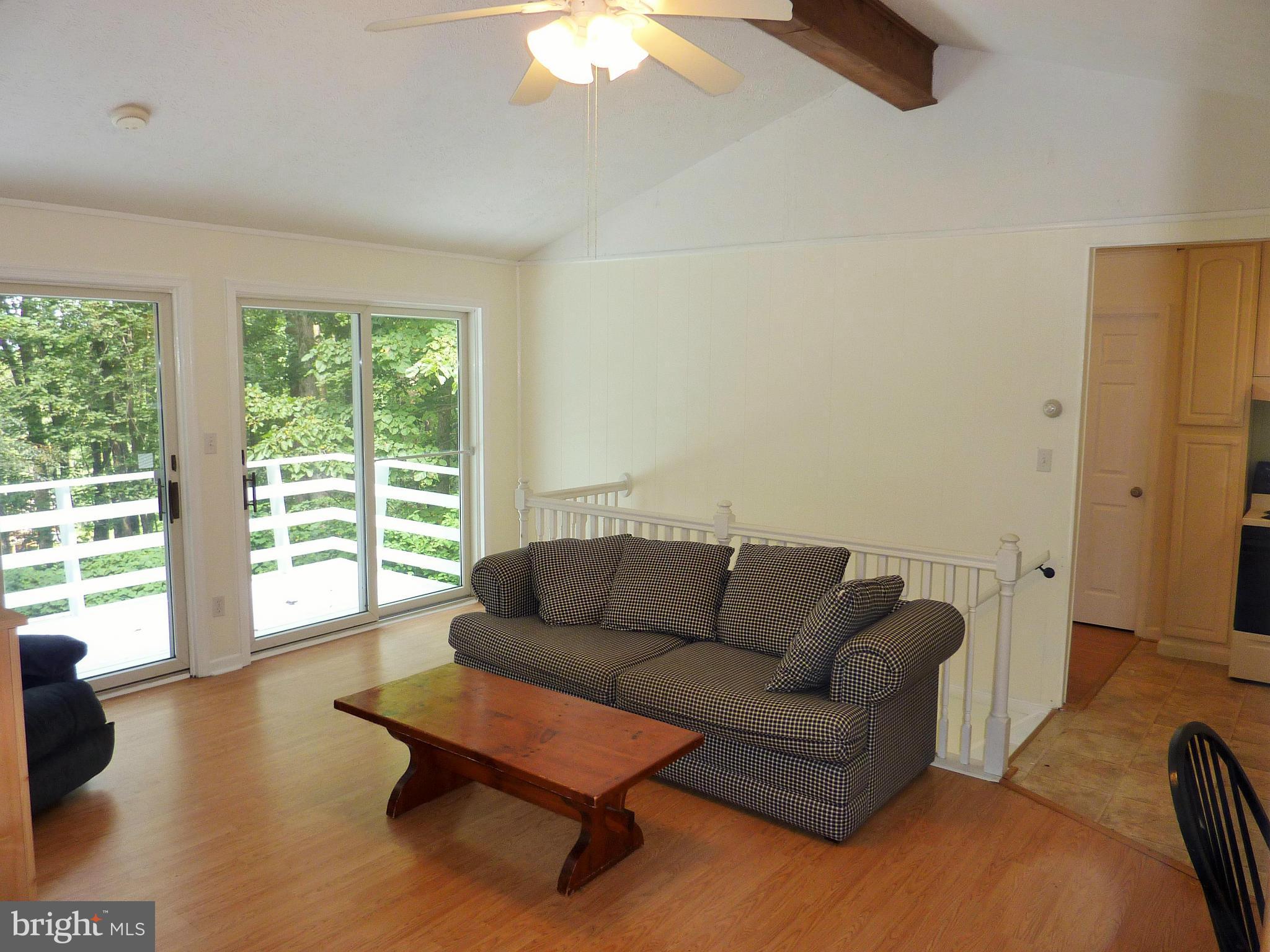 61 Tranquil Lane Linden, VA 22642 - Photo 6 of 24 Living Room