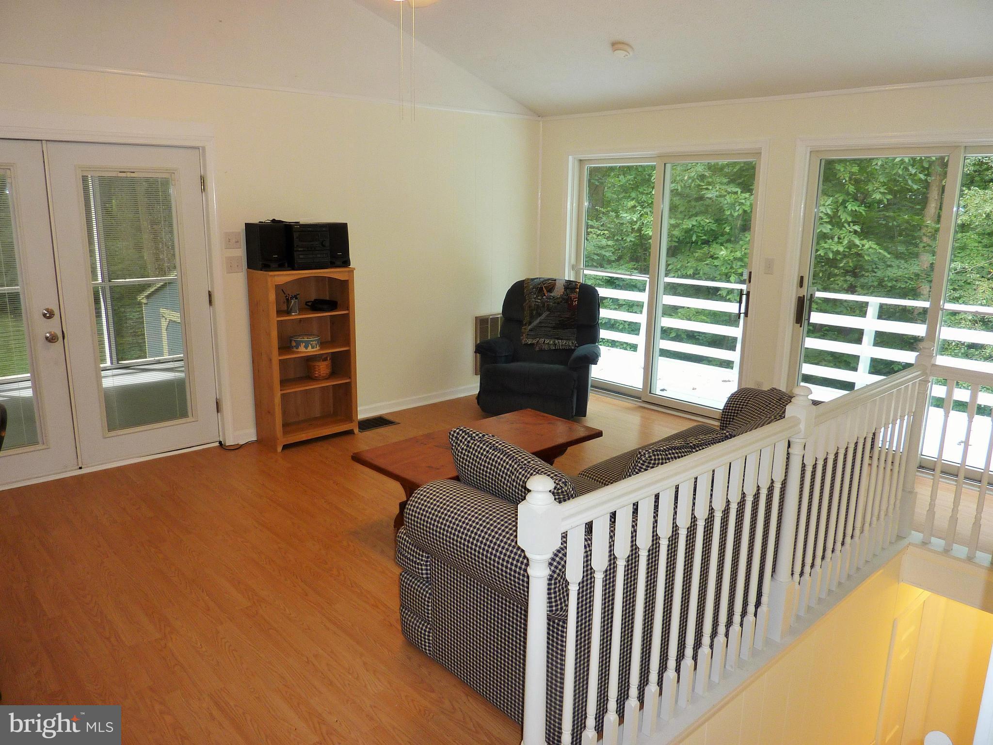 61 Tranquil Lane Linden, VA 22642 - Photo 8 of 24 Living Room