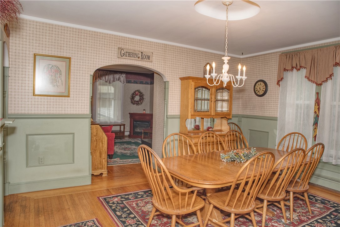 567 South Main Street Woonsocket, RI 02895 - Photo 12 of 31 1ST FLOOR DINING ROOM