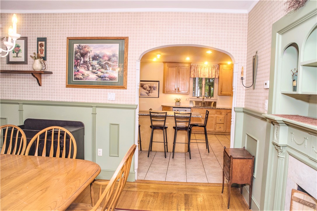 567 South Main Street Woonsocket, RI 02895 - Photo 13 of 31 1ST FLOOR DINING ROOM