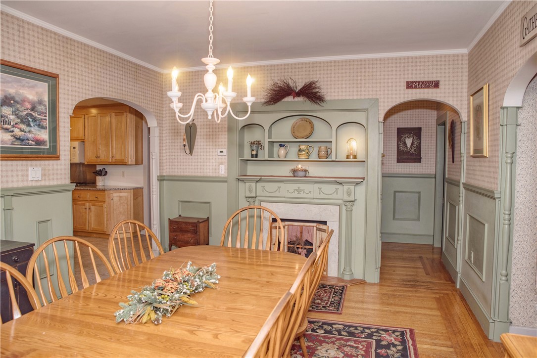 567 South Main Street Woonsocket, RI 02895 - Photo 14 of 31 1ST FLOOR DINING ROOM
