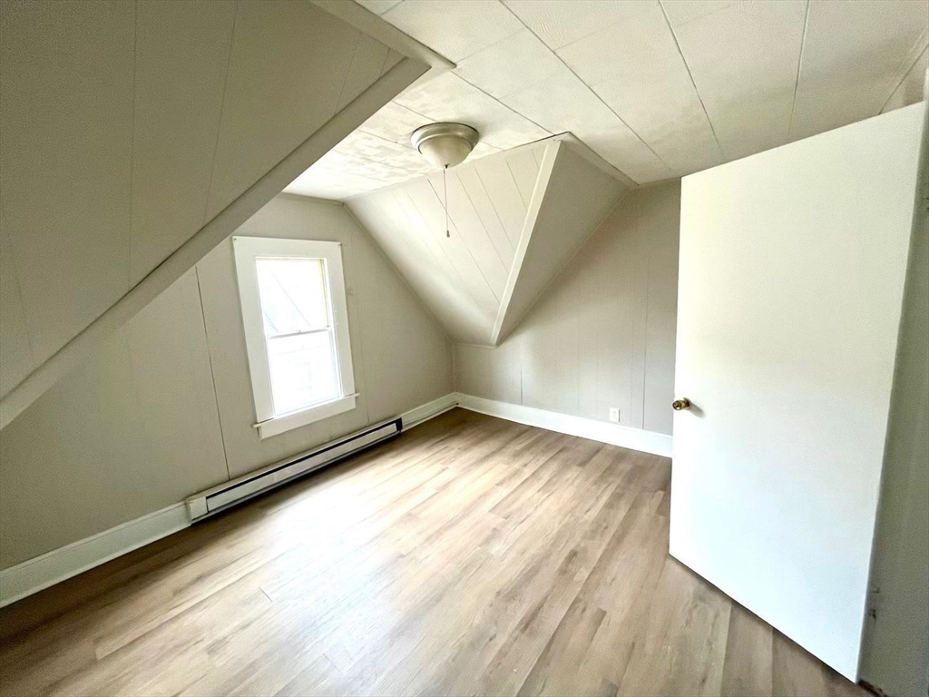 48 Acushnet Avenue Springfield, MA 01105 - Photo 21 of 22