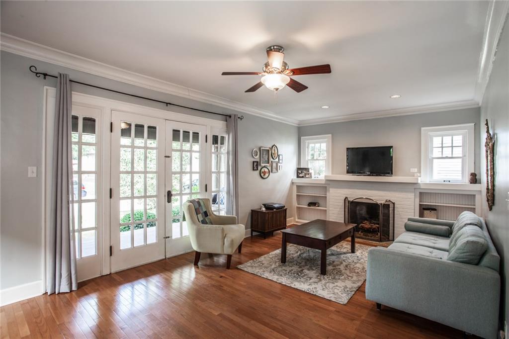 4117 Ruckle Street Indianapolis, IN 46205 - Photo 4 of 24 Gallery Image 4