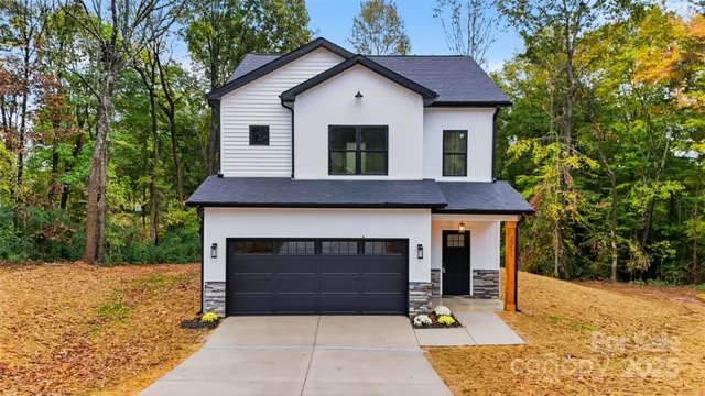 $399,900 | 227 Howard Street, Mount Holly, NC 28120