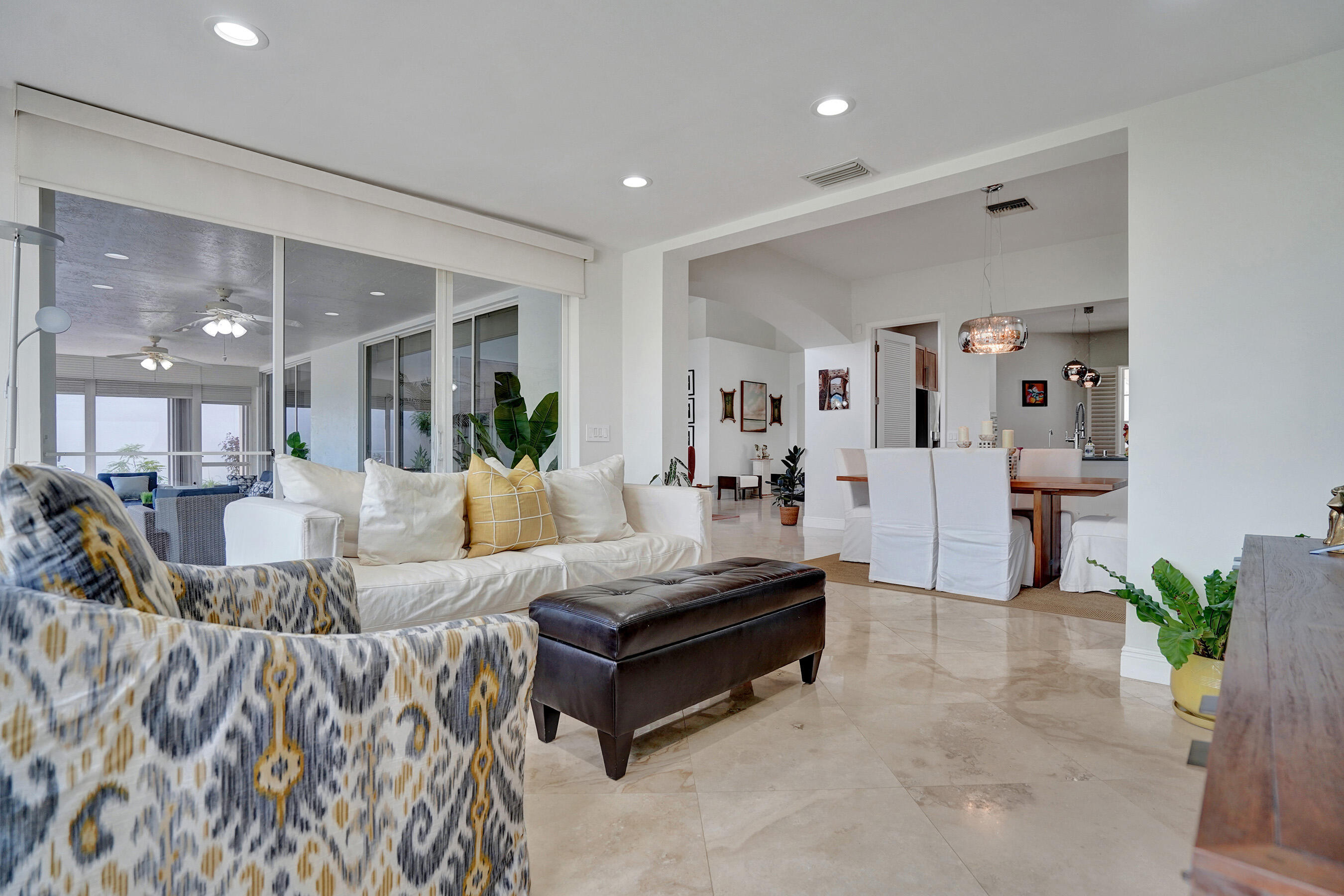 6253 Northwest 23rd Road Boca Raton, FL 33434 - Photo 6 of 121 Family Room
