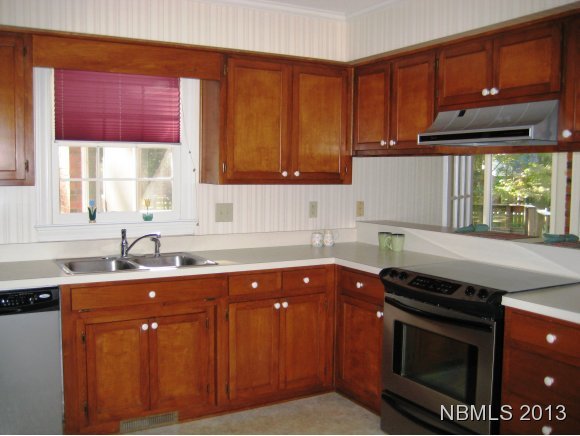 1004 Colleton Way New Bern, NC 28562 - Photo 4 of 25 Additional Photo