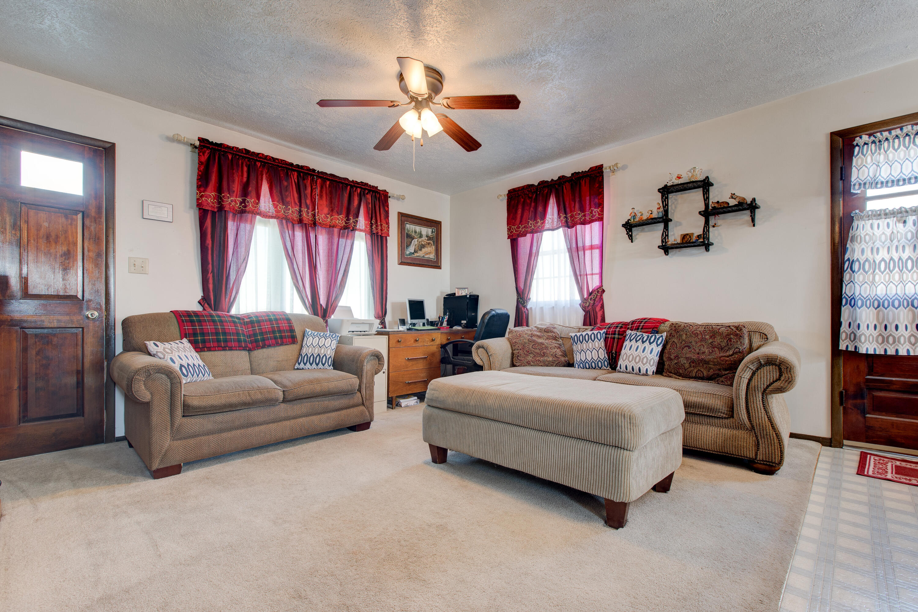 572 Mccausey Ridge Road Frenchburg, KY 40322 - Photo 5 of 21 DM3A8763_4_5