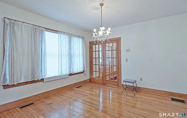 $3,500 | 1129 North Colony Road, Meriden, CT 06450