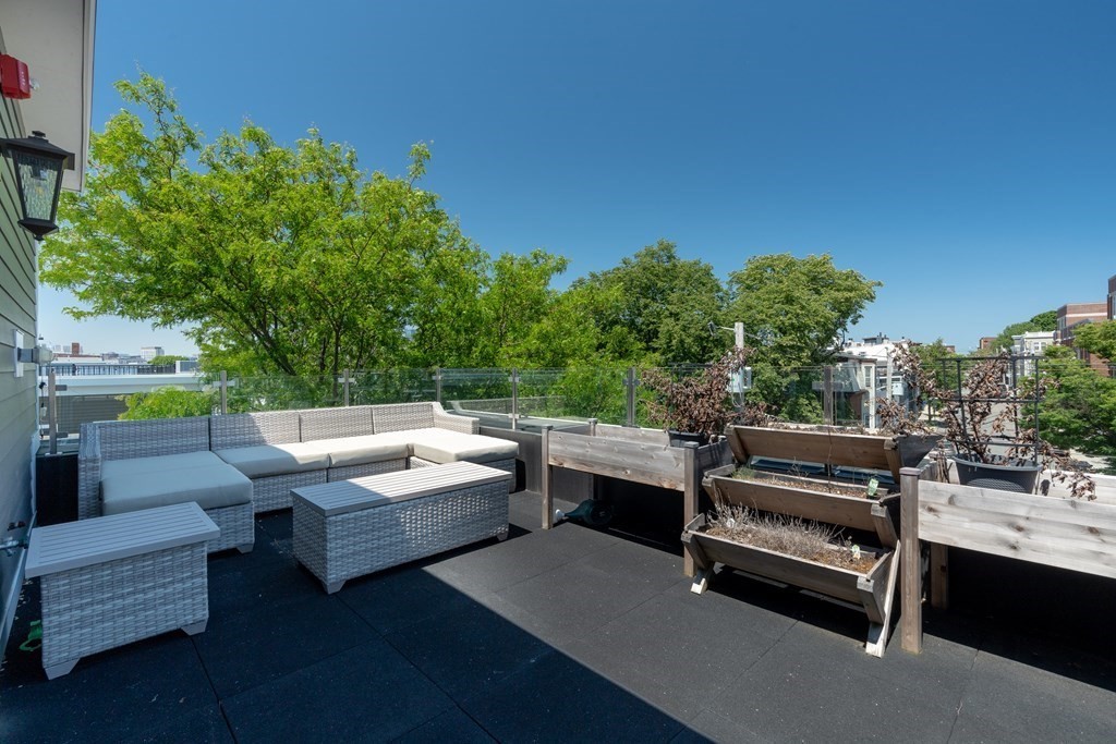 199 West 8th Street, Unit 6 Boston, MA 02127 - Photo 22 of 28 a view of a outdoor space with seating