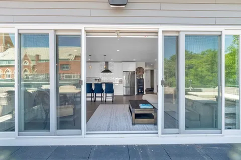 $1,099,000 | 199 West 8th Street, Unit 6, Boston, MA 02127
