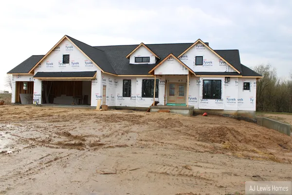 $984,900 | 8657 Bosque Drive Southeast, Caledonia, MI 49316