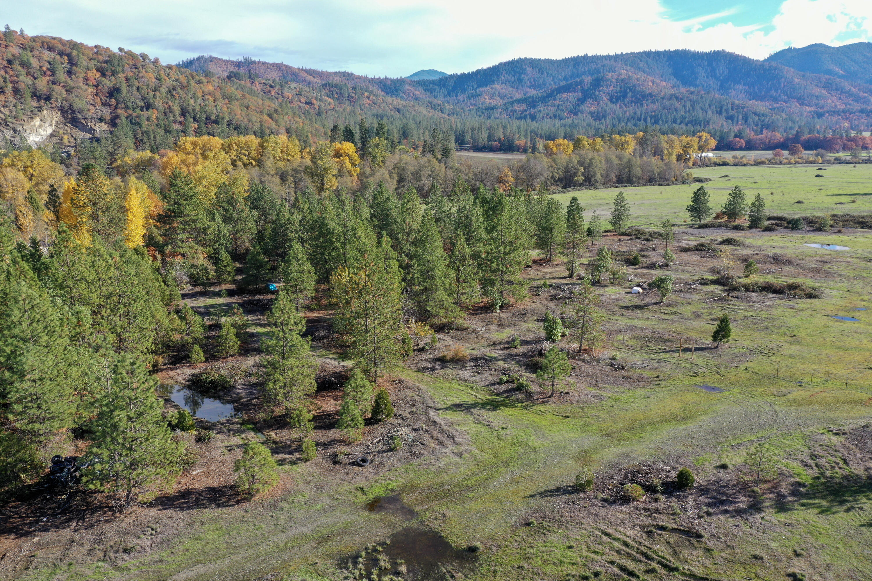 500 Powell Creek Road Williams, OR 97544 - Photo 25 of 28 24-DJI_0046