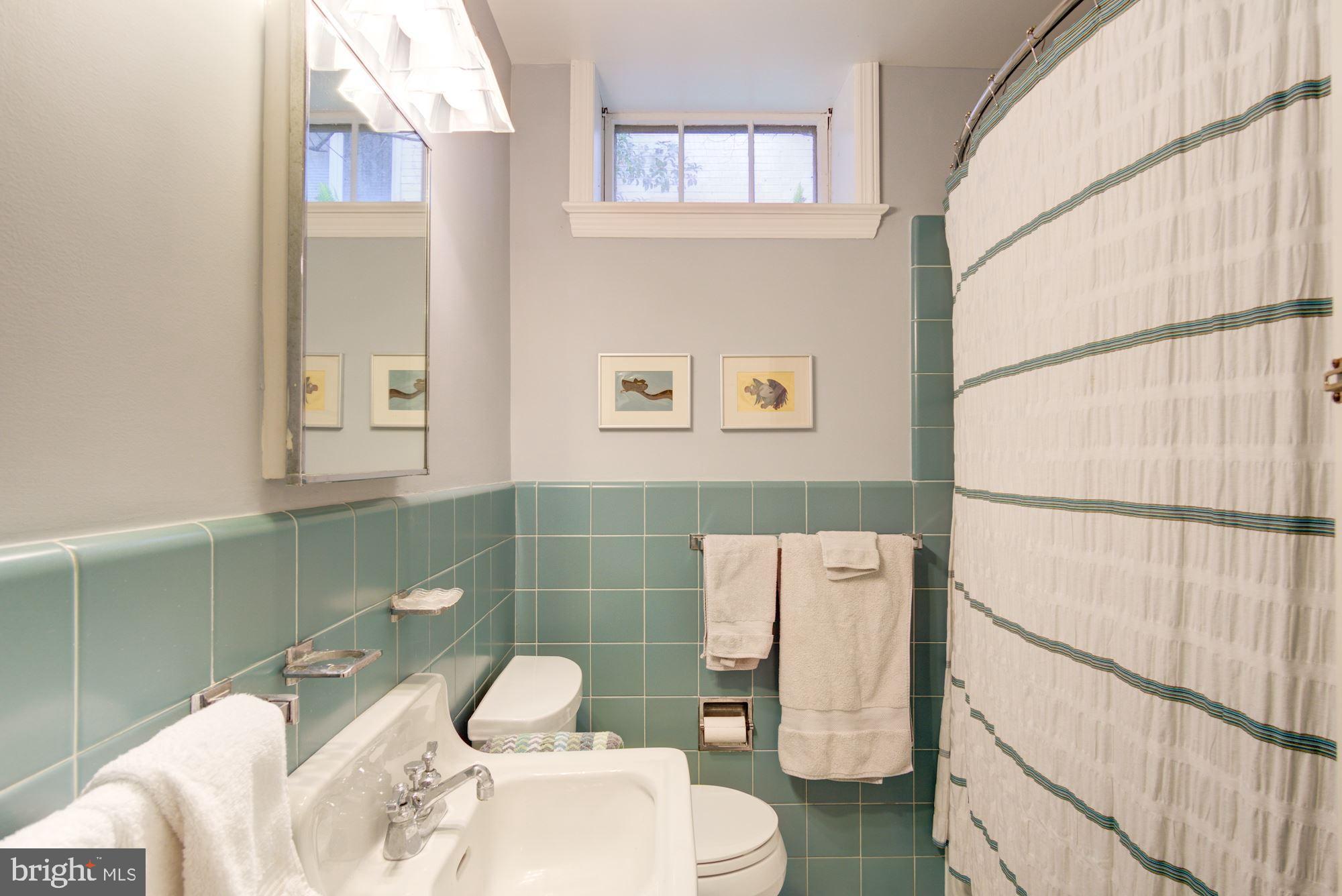 2833 29th Place Northwest Washington, DC 20008 - Photo 33 of 42 Lower Level Full Bath