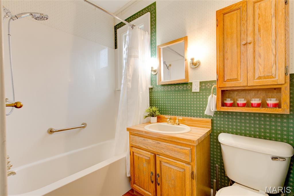 2701 Watalee Street Alton, IL 62002 - Photo 12 of 26