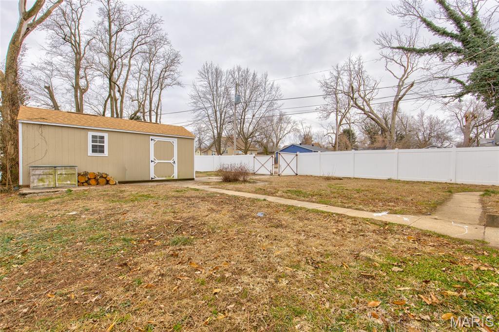 2701 Watalee Street Alton, IL 62002 - Photo 5 of 26