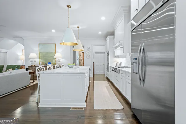 $1,375,000 | 6207 East Forest Lake Drive, Tifton, GA 31794