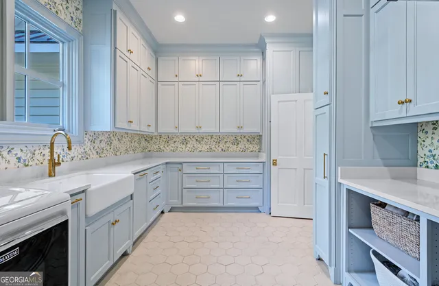 $1,375,000 | 6207 East Forest Lake Drive, Tifton, GA 31794