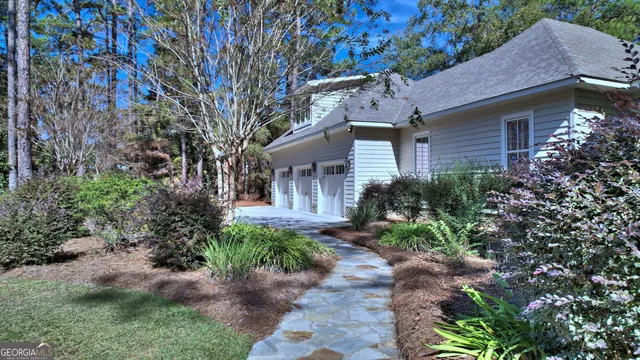 $1,375,000 | 6207 East Forest Lake Drive, Tifton, GA 31794