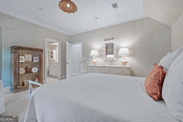 $1,375,000 | 6207 East Forest Lake Drive, Tifton, GA 31794