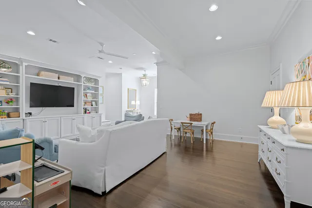 $1,375,000 | 6207 East Forest Lake Drive, Tifton, GA 31794