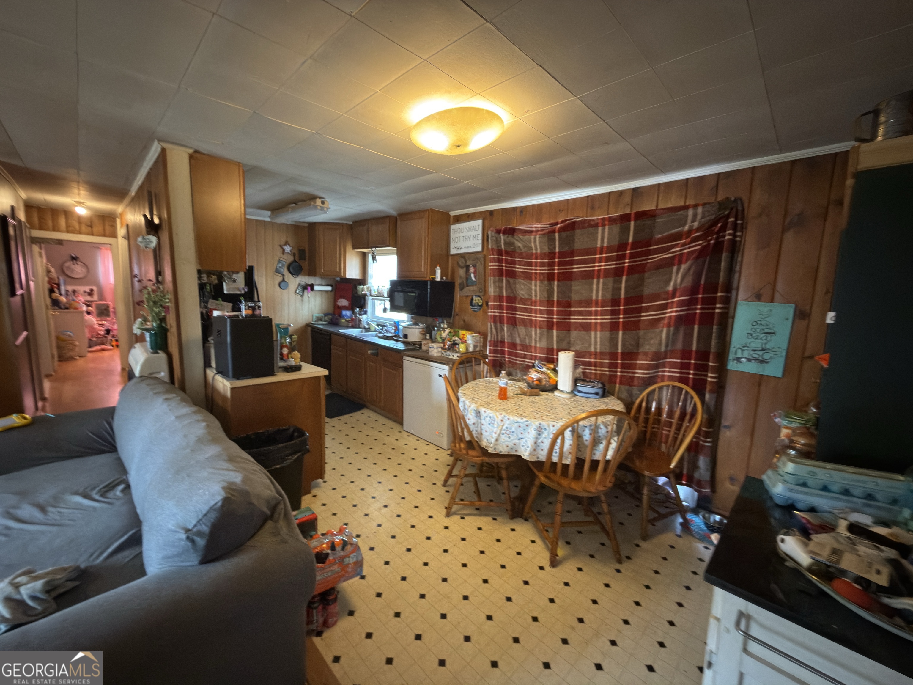 1271 East Boggs Mountain Road Tiger, GA 30576 - Photo 3 of 18