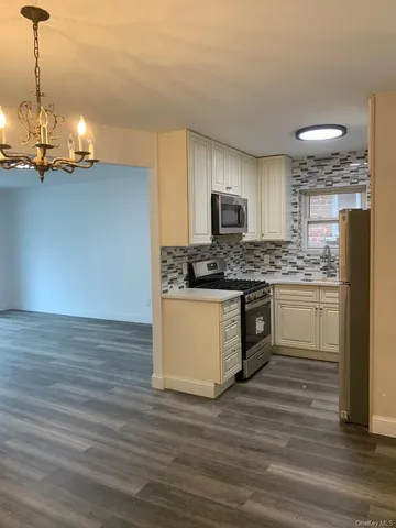 $3,800 | 4410 Baychester Avenue, Unit 2 | Wakefield