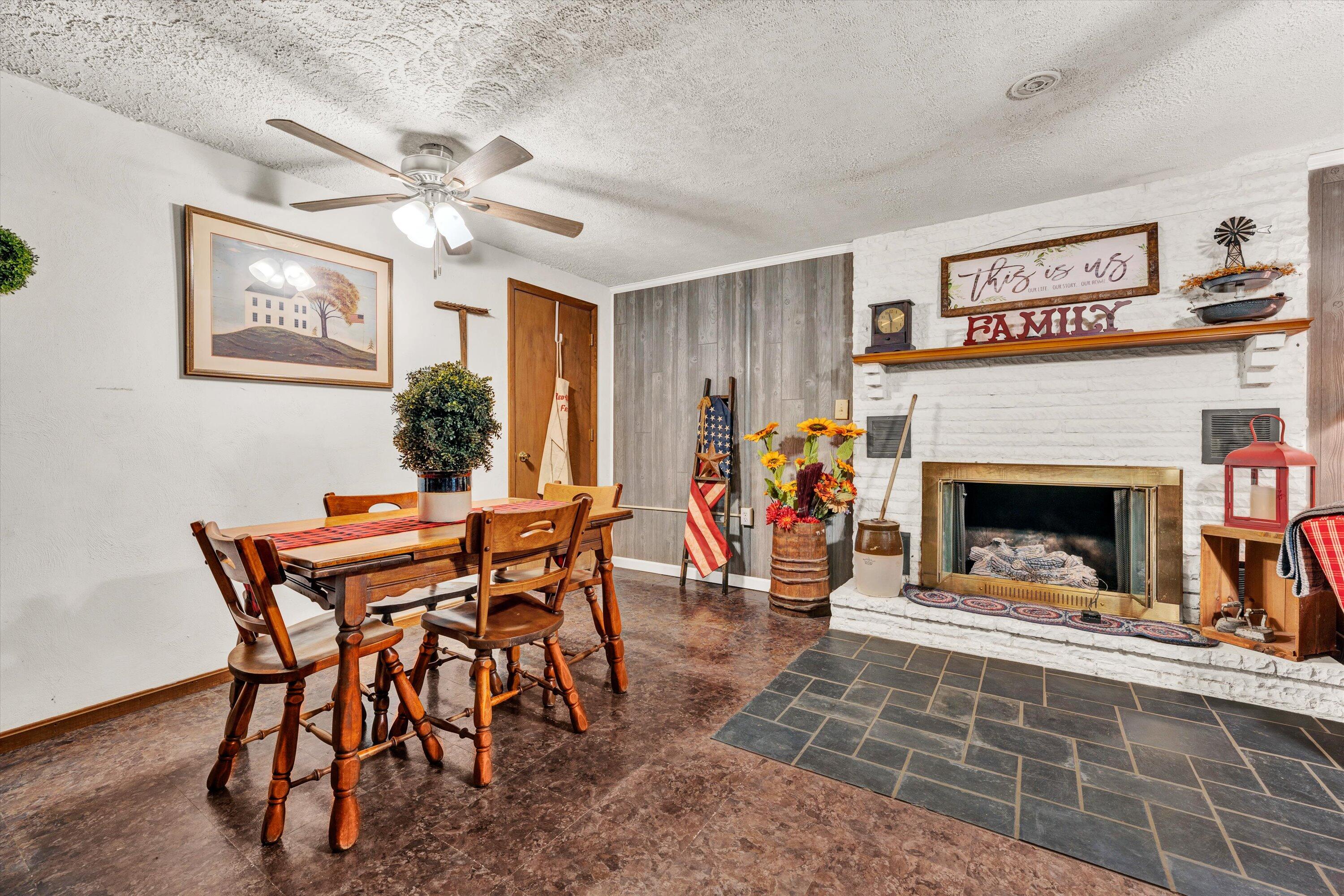 87 Queen Regent Court Blue Ridge, VA 24064 - Photo 28 of 38 a view of a livingroom with furniture and a fireplace