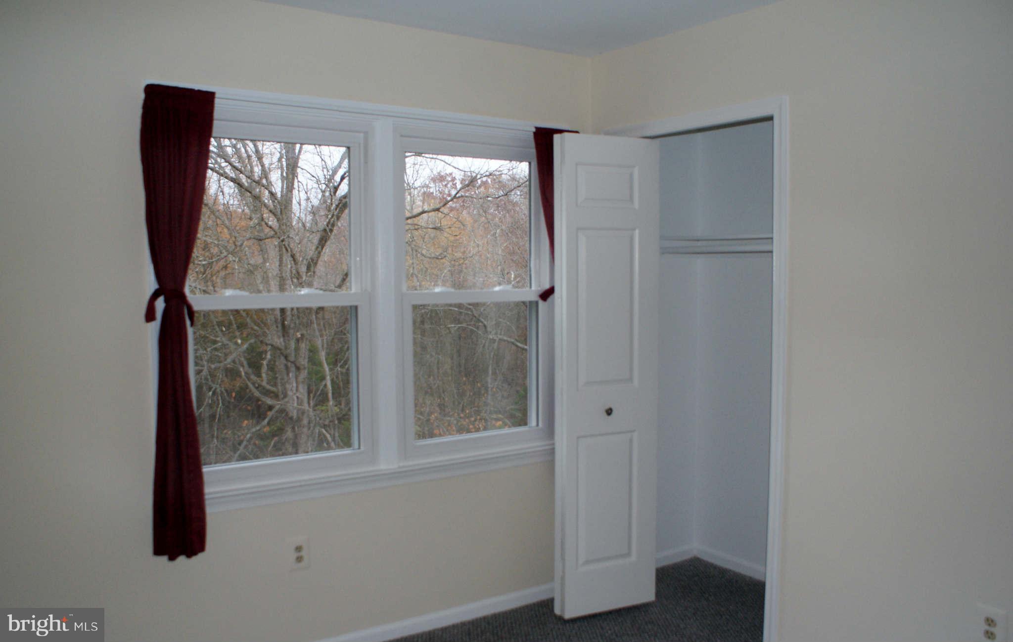 226 Environs Road Sterling, VA 20165 - Photo 20 of 21 Bedroom