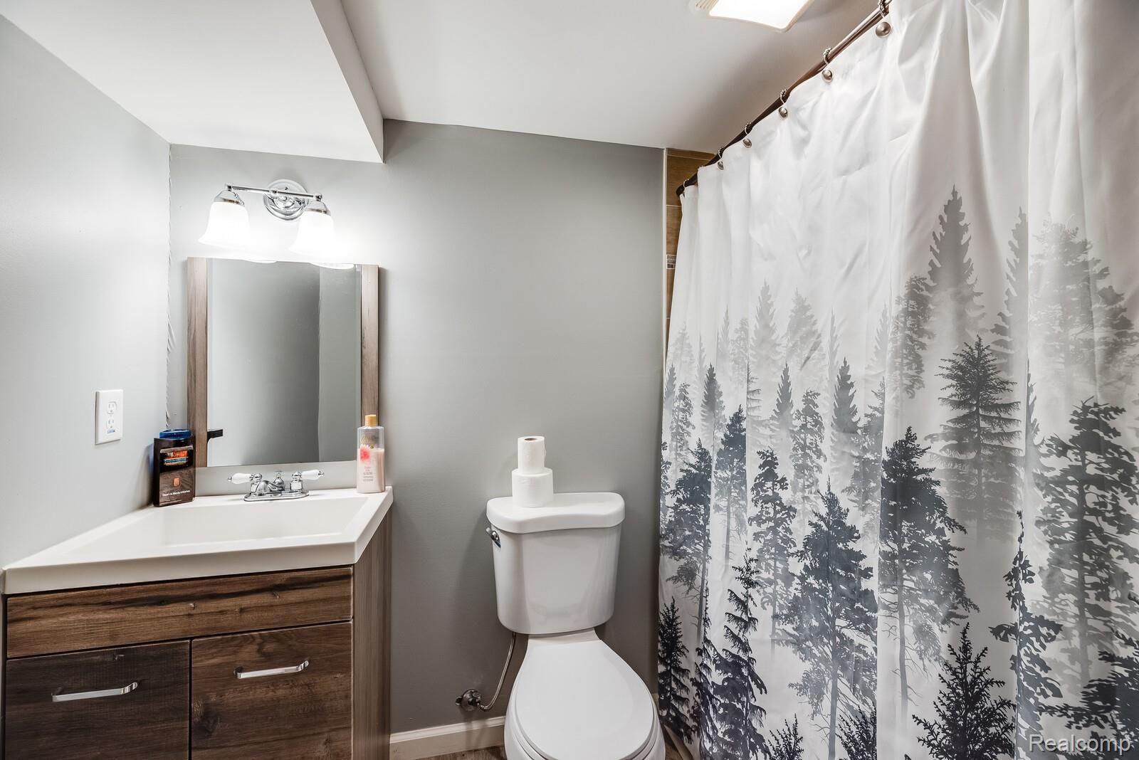 48021 Fuller Road New Baltimore, MI 48051 - Photo 22 of 26 23__DSC7773_mls.jpg