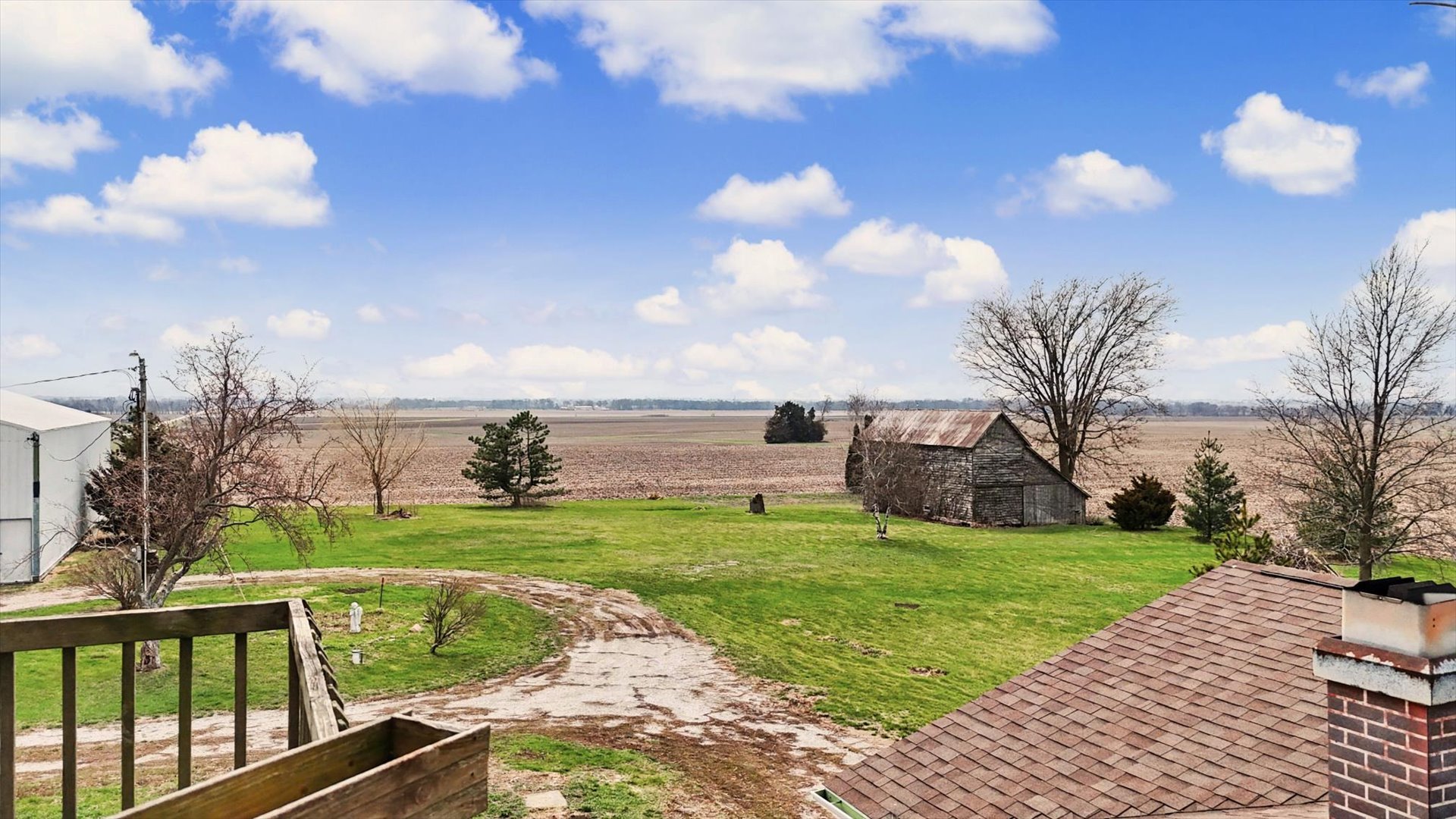 7961 North 3000 E Road Forrest, IL 61741 - Photo 51 of 66 a view of a golf course with a garden