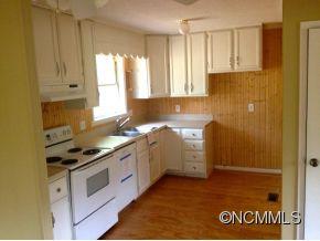 36 Mockingbird Road Swannanoa, NC 28778 - Photo 5 of 13 Gallery Image 5