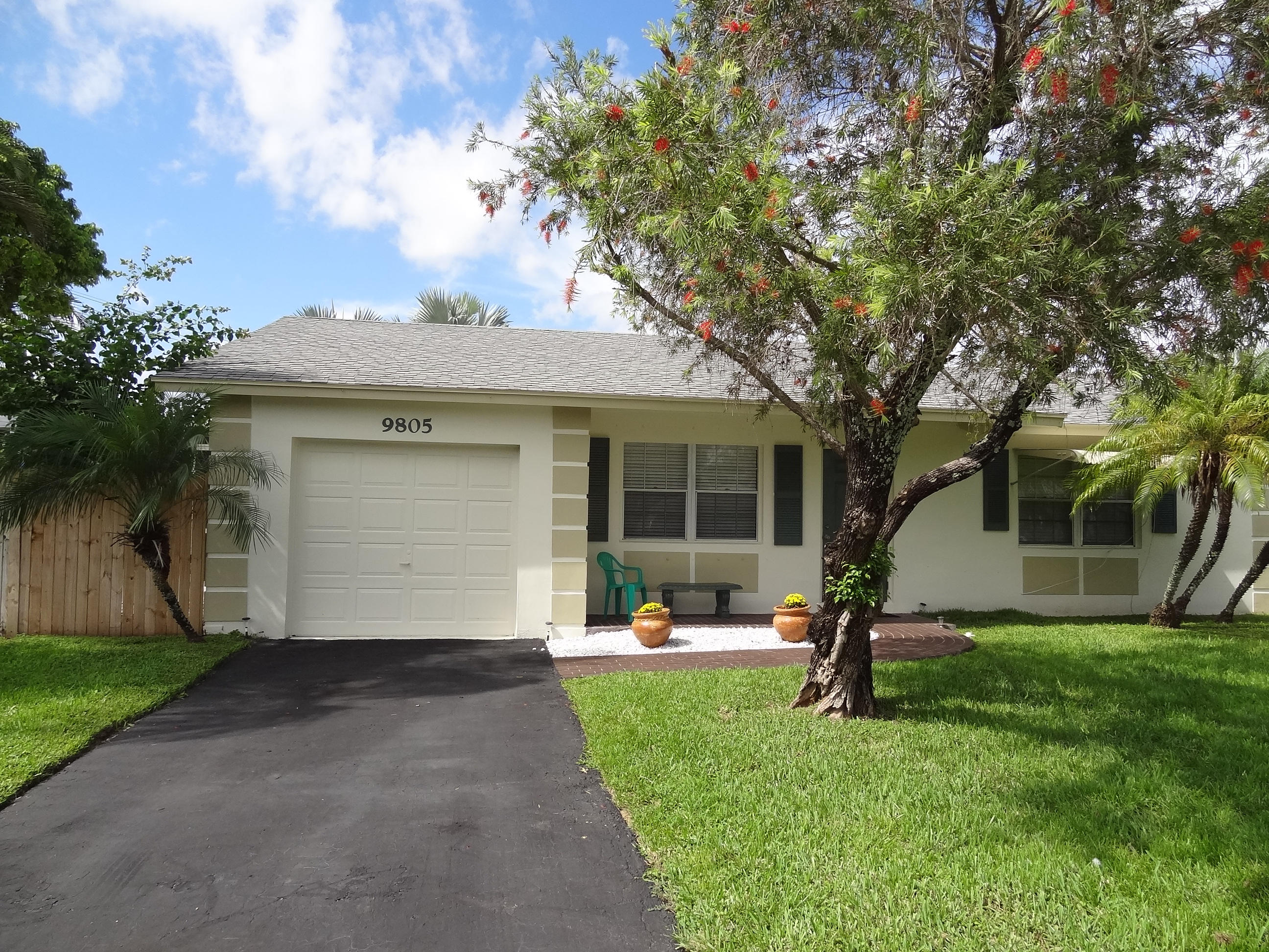 9805 Alaska Circle Boca Raton, FL 33434 - Photo 4 of 23 FRONT ELEVATION