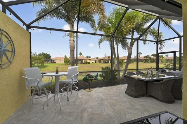 $339,000 | 5455 Sunset Falls Drive, Apollo Beach, FL 33572