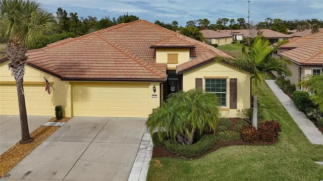 $339,000 | 5455 Sunset Falls Drive, Apollo Beach, FL 33572