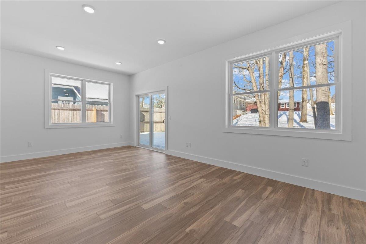 206 Dale Road, Unit 206 Burlington, VT 05408 - Photo 16 of 46